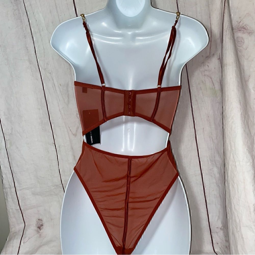 NEW! Fashion Nova | Chain To You Bodysuit | Copper | Size Small - Picture 6 of 12